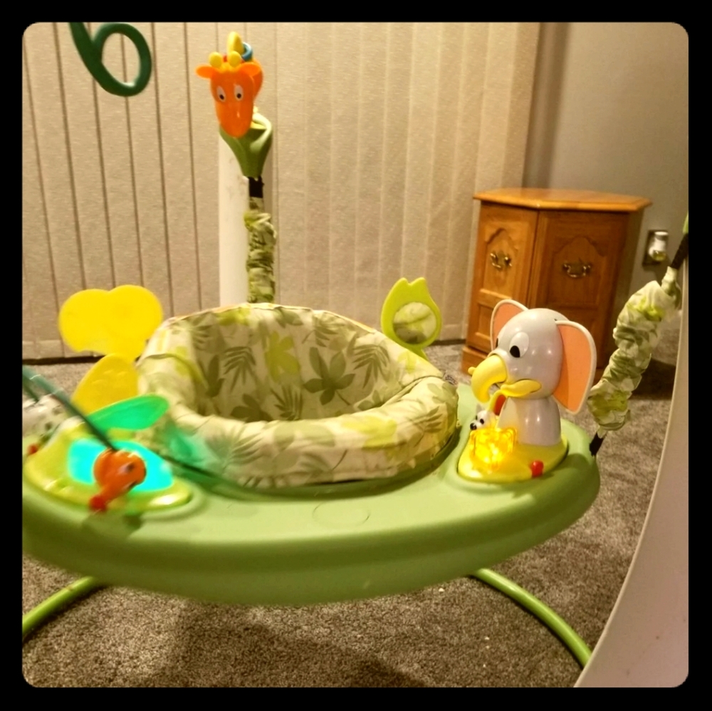 Evenflo Exersaucer Safari Friends Baby Jumper